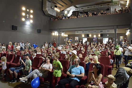 Grafika 3: Letnie spektakle teatralne dla dzieci - "Koziołek Matołek wyrusza w świat" - 23.07.2022