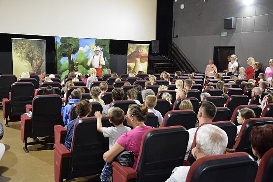 Grafika 10: Letnie spektakle teatralne dla dzieci - "Koziołek Matołek wyrusza w świat" - 23.07.2022