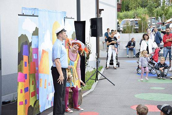 Grafika 1: Letnie spektakle teatralne dla dzieci - "Nadchodzi Pipi" - 24.07.2022