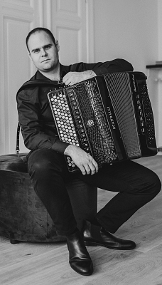 Grafika 4: Koncert Paweł A. Nowak