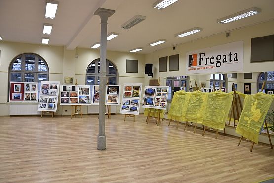 Grafika 3: "Duży format" - wystawa Janusza Krefta - 5.11.2022