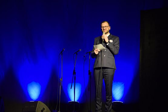 Grafika 1: Koncert "Wieczór na kobiecą nutę" - 10.03.2023