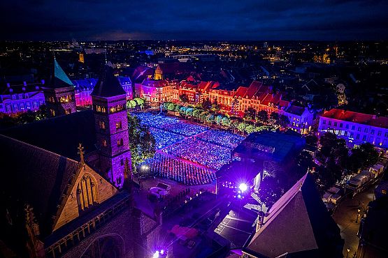 Grafika 4: Koncert André Rieu "Miłość mieszka pośród nas"