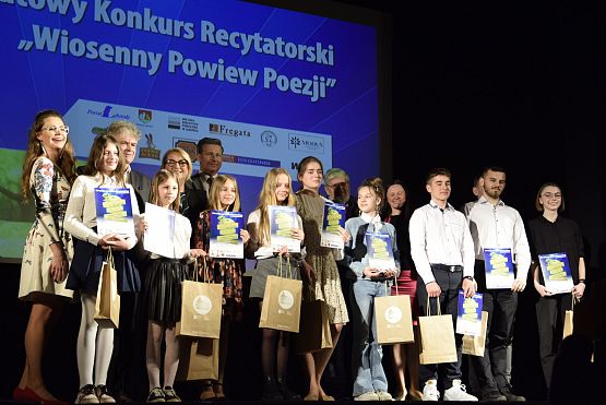 Grafika 16: VIII Powiatowy Konkurs Recytatorski "Wiosenny Powiew Poezji" - 24.04.2023