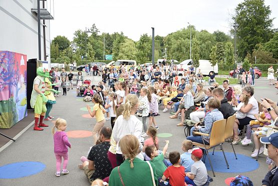 Grafika 3: Spektakl teatralny "BENIO W OPAŁACH" - 2.08.2023