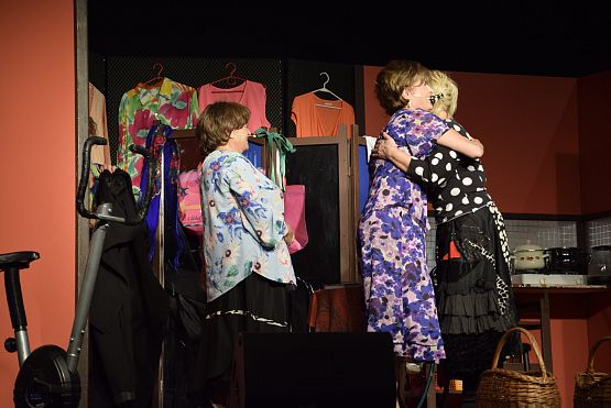 Grafika 4: Spektakl teatralny "KLIMAKTERIUM I JUŻ!" - 04.09.2023