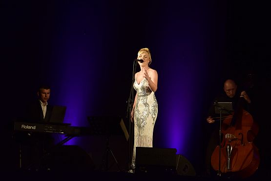 Grafika 6: Koncert Viva Violetta Villas (7.11.2023)