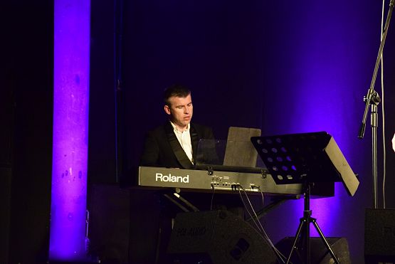 Grafika 8: Koncert Viva Violetta Villas (7.11.2023)