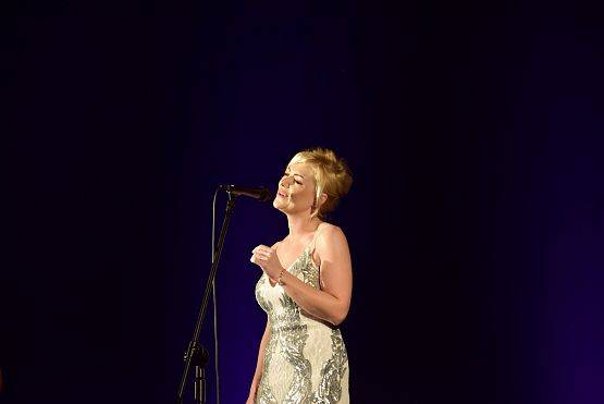 Grafika 9: Koncert Viva Violetta Villas (7.11.2023)