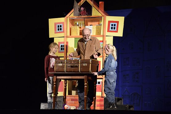 Grafika 14: Spektakl teatralny "PAN BRZUCHATEK" (18.02.2024)