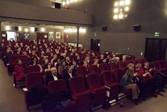 Grafika 8: Lęborskie Dni Walki z Depresją - pokaz filmu "UKRYTE PIĘKNO" (22.02.2024)