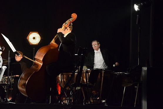 Grafika 7: Koncert "LATAJĄCA FILHARMONIA" (26.02.2024)