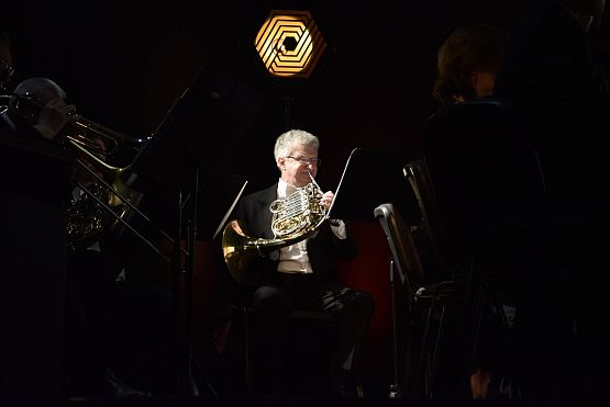 Grafika 2: Koncert "LATAJĄCA FILHARMONIA" (26.02.2024)