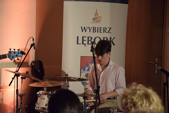 Grafika 8: Koncert KIN COLLECTIVE (2.03.2024)