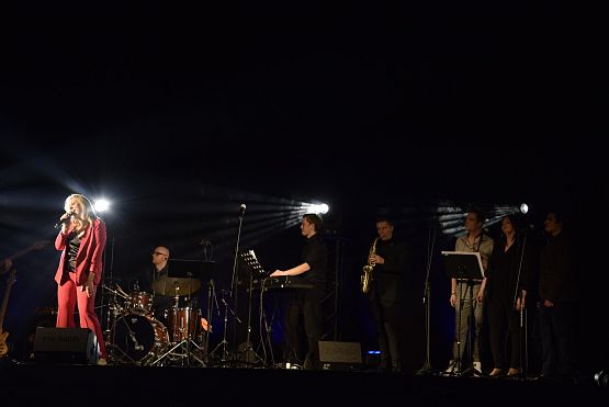 Grafika 2: Koncert Ani Krawczykowskiej "Druga strona kobiety - Annomalie" (9.03.2024)