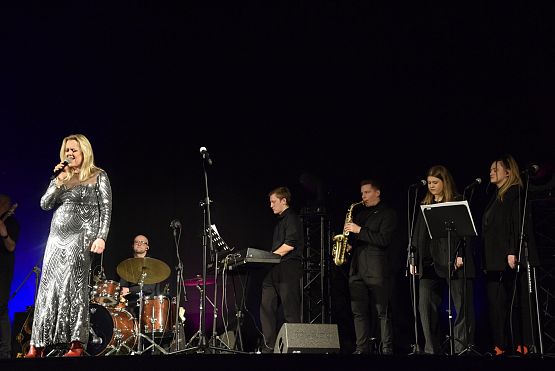 Grafika 25: Koncert Ani Krawczykowskiej "Druga strona kobiety - Annomalie" (9.03.2024)