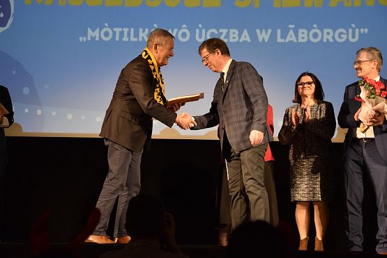 Grafika 49: Kaszëbsczé spiéwanczi "Mòtilkòwô ùczba w Lãbòrgù"  (11.03.2024)