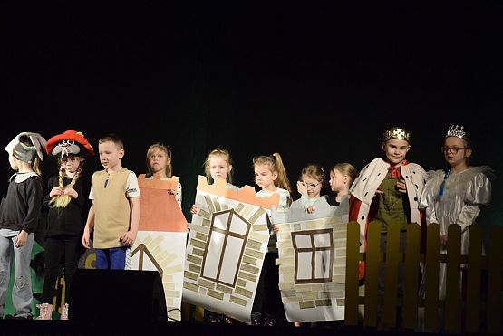 Grafika 6: Przegląd teatrów dziecięcych (25.03.2024)