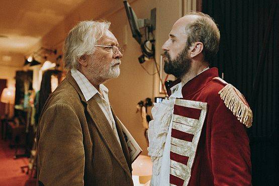 Grafika 1: FREGATA DLA SENIORÓW: Sezony