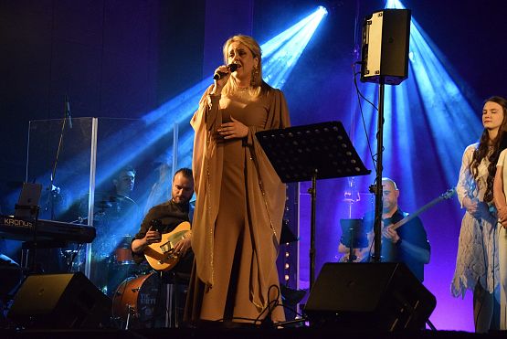 Grafika 45: Koncert Chóru Gospel (23.06.2024)