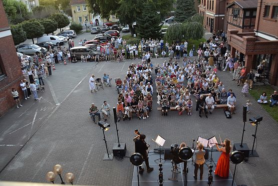 Grafika 8: Koncert muzyki filmowej (14.08.2024)