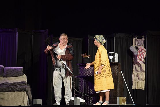 Grafika 5: Spektakl "Sposób na blondynkę" (24.10.2024)