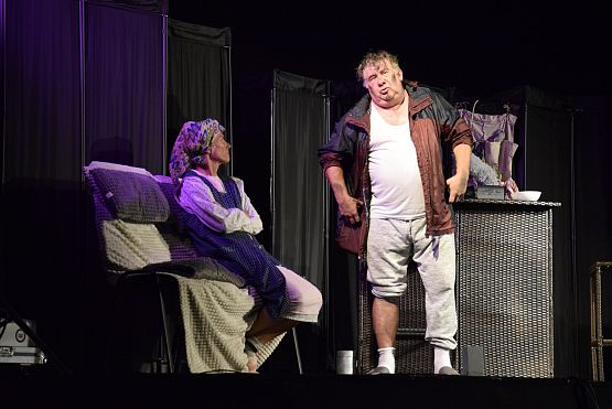 Grafika 10: Spektakl "Sposób na blondynkę" (24.10.2024)