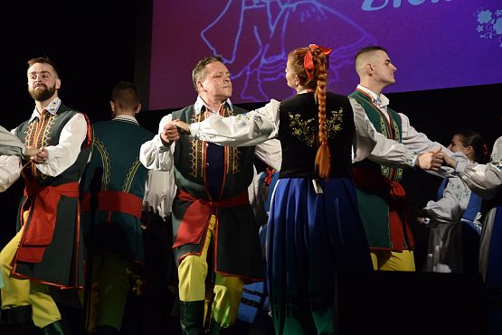 Grafika 17: Jubileusz 20-lecia Zespołu Pieśni i Tańca "Ziemia Lęborska" (25.10.2024)