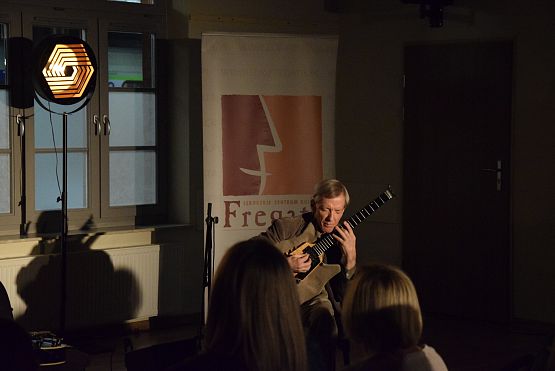 Grafika 1: Koncert Bliskowski & Stowell (26.10.2024)