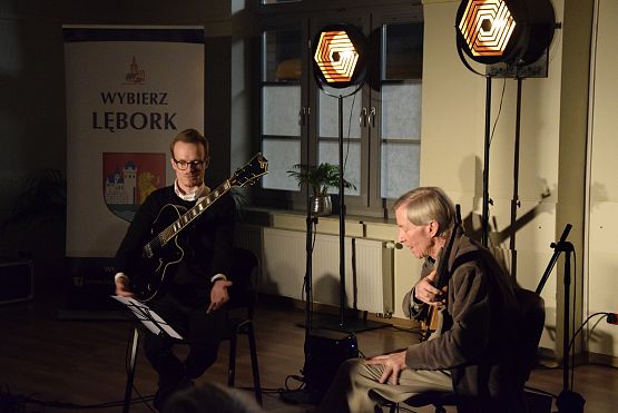 Grafika 3: Koncert Bliskowski & Stowell (26.10.2024)