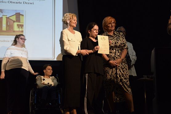 Grafika 30: Wojewódzki Festiwal Twórczości Osób Niepełnosprawnych (3.12.2024)