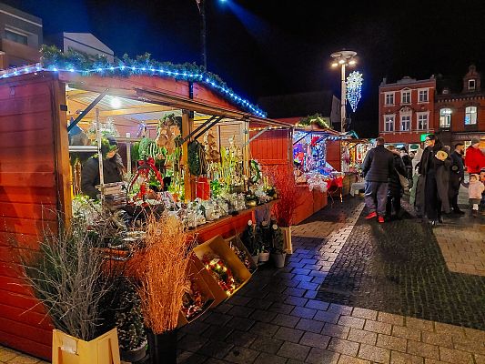 Grafika 61: I Jarmark Bożonarodzeniowy w Lęborku (19-22.12.2024)