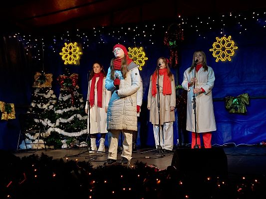 Grafika 7: I Jarmark Bożonarodzeniowy w Lęborku (19-22.12.2024)