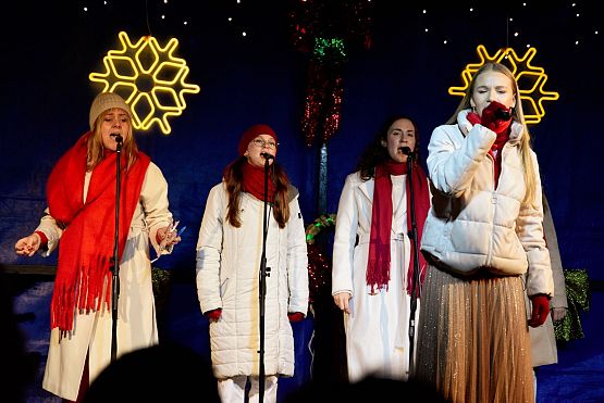 Grafika 1: I Jarmark Bożonarodzeniowy w Lęborku (19-22.12.2024)