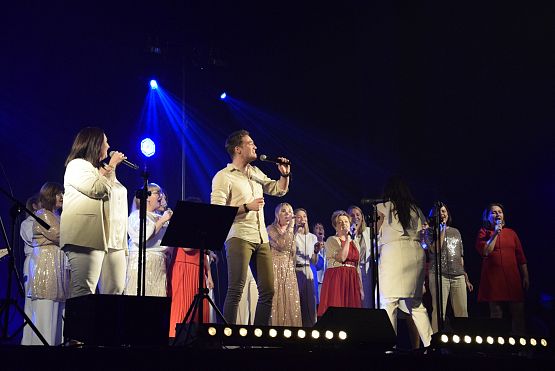Grafika 2: Koncert kolęd Chóru Gospel "Raduj się świecie" (10.01.2025)