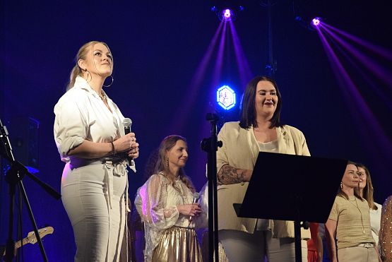 Grafika 4: Koncert kolęd Chóru Gospel "Raduj się świecie" (10.01.2025)