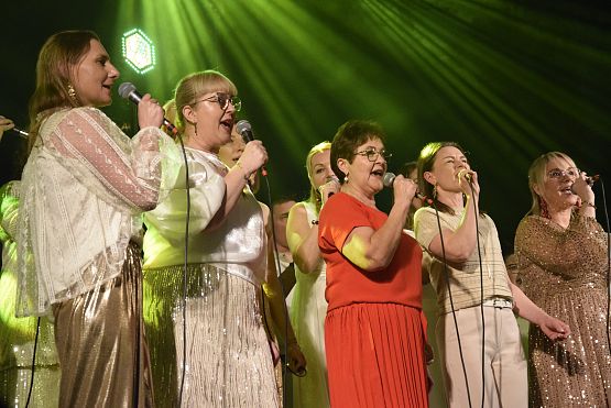 Grafika 7: Koncert kolęd Chóru Gospel "Raduj się świecie" (10.01.2025)