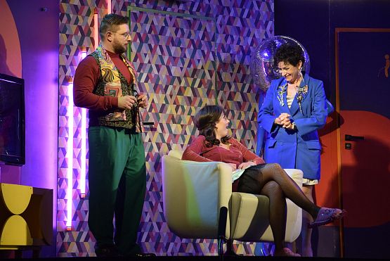 Grafika 5: Spektakl "Dom wariatów" - 12.02.2025