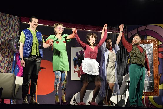 Grafika 36: Spektakl "Dom wariatów" - 12.02.2025