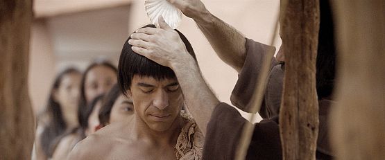 Grafika 2: "Kobieta Pełna Życia" w październiku we "Fregacie"