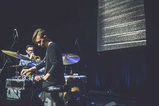 Grafika 4: Koncert zespołu LED