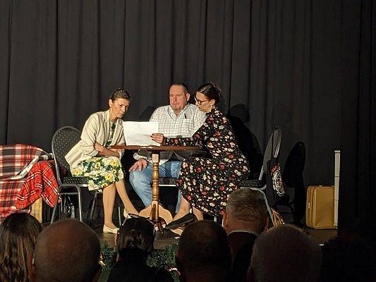 Grafika 3: "Tylko dla dorosłych 2" - spektakl teatralny we "Fregacie"