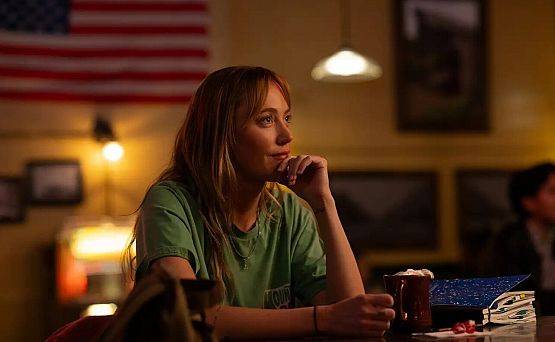 Grafika 1: Kino dla Kobiet: Reminders of Him. Cząstka Ciebie, którą znam